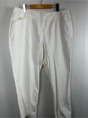 Penningtons Rome Fit White Stretch  Straight Leg Pants Size 18 Coastal Summer